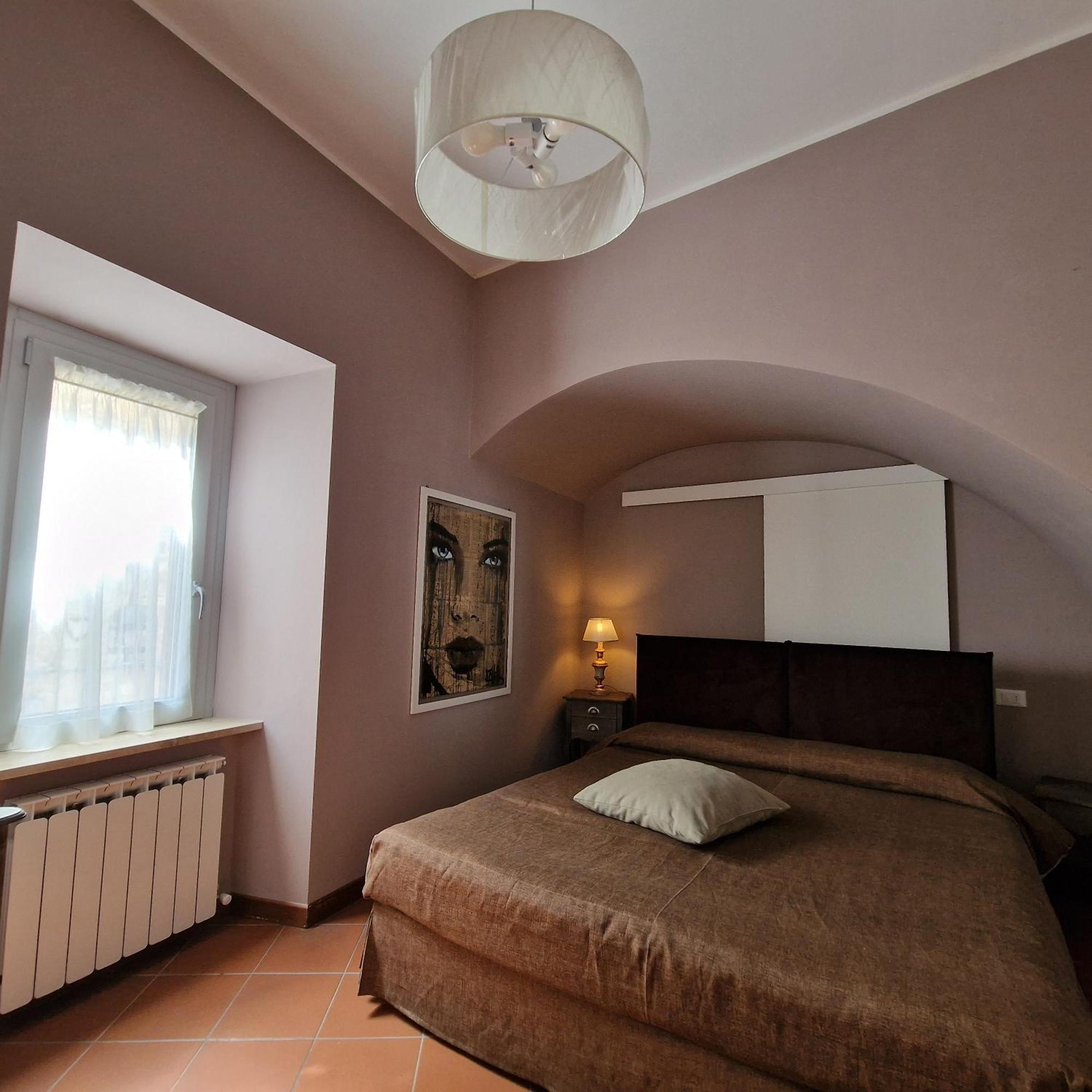 דירות אסיסי Il Cortile Di San Rufino מראה חיצוני תמונה