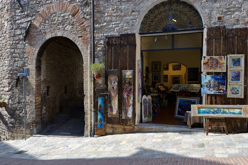 דירות אסיסי Il Cortile Di San Rufino חדר תמונה